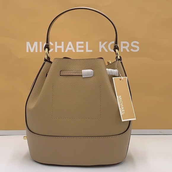 Michael Kors Reed Md Bucket Crossbody Shoulder Bag NWT - Picture 5 of 6